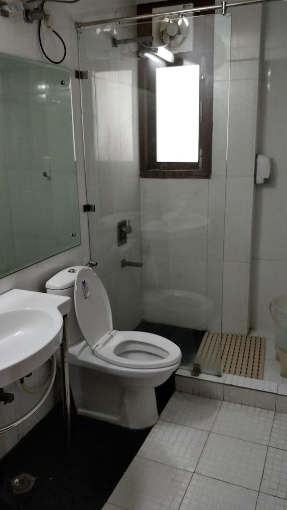 East End Retreat Bed and Breakfast New Delhi Buitenkant foto