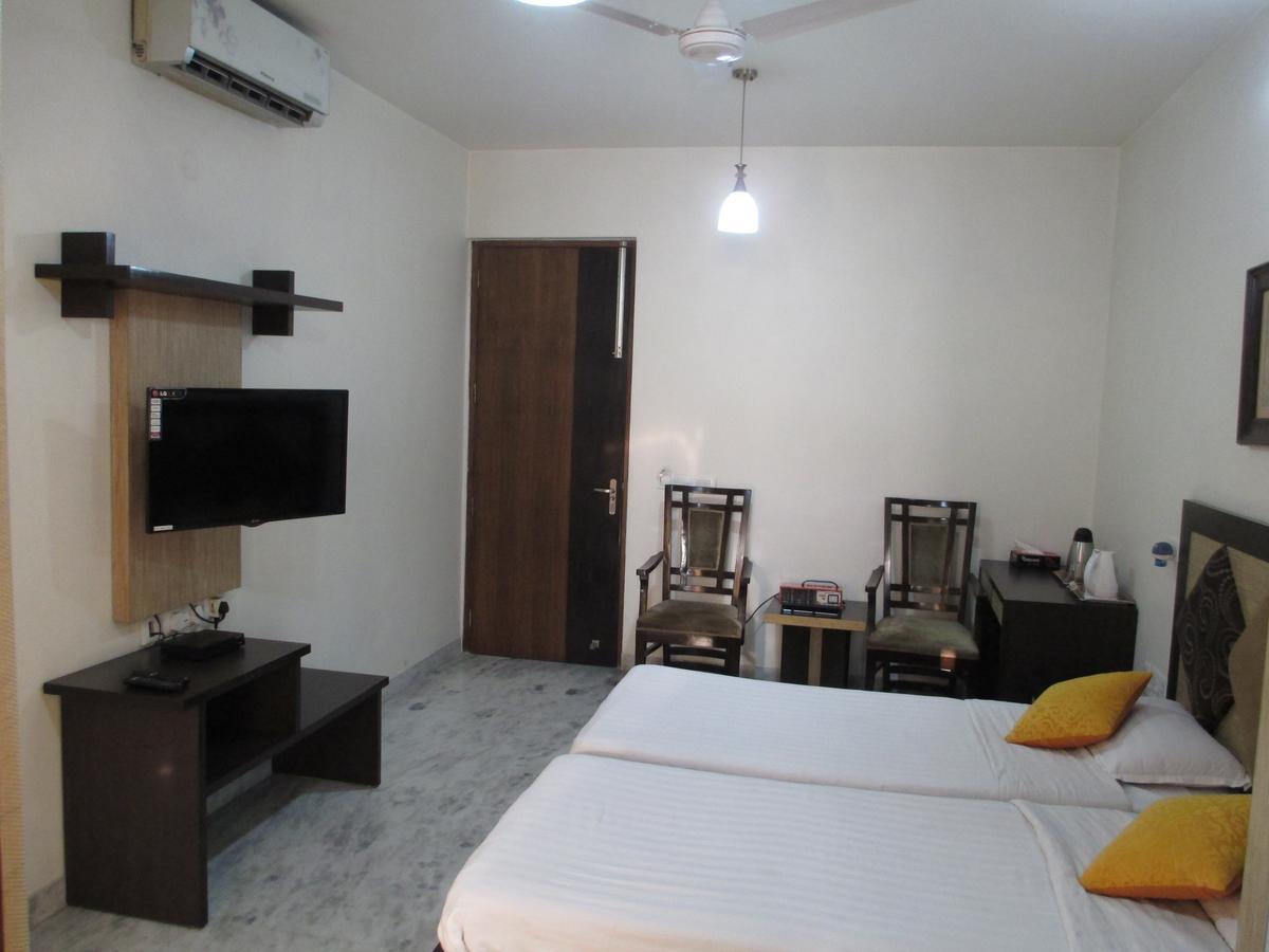 East End Retreat Bed and Breakfast New Delhi Buitenkant foto