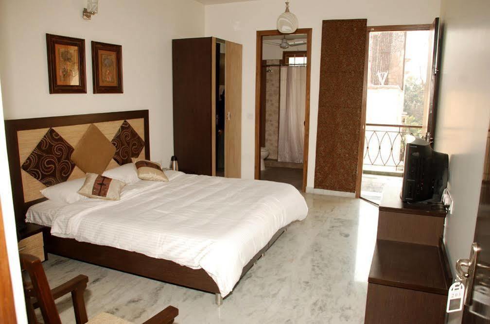 East End Retreat Bed and Breakfast New Delhi Buitenkant foto
